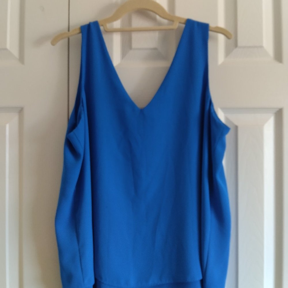 Donna Ricco New York V Neck Blue Sleeveless Top - Picture 2 of 2